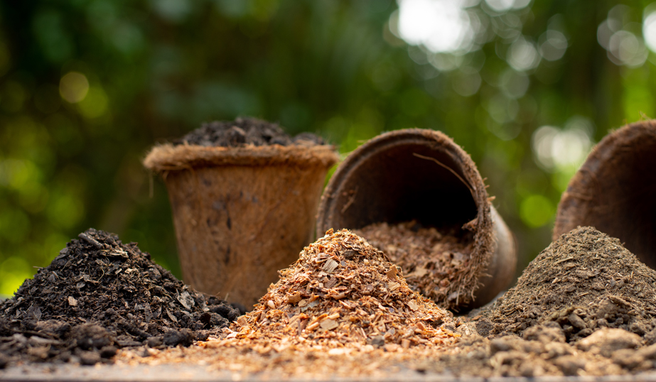 Tierra preparada para jardin